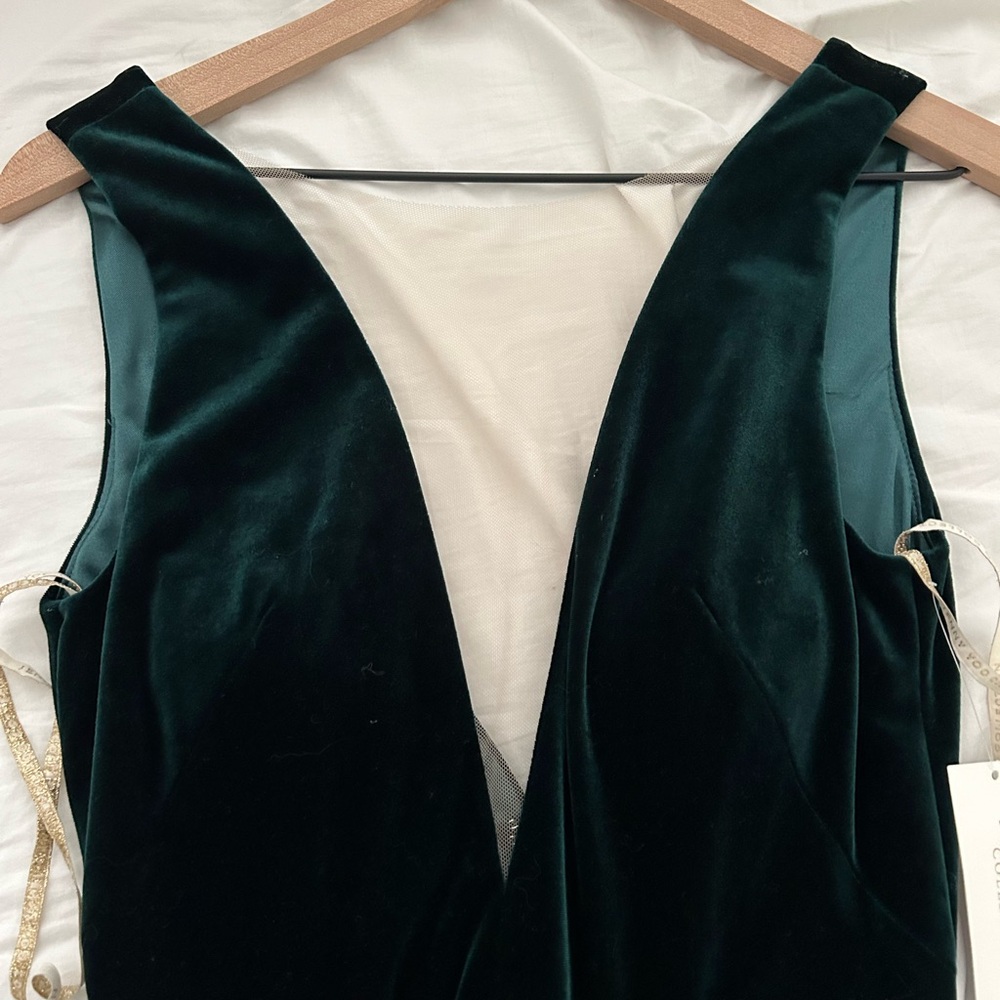 New with tags Jenny Yoo Collection bridesmaid dress. Size 0. Emerald green.